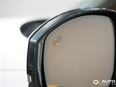 2020 Land Rover Discovery HSE Luxury   - Photo 14 - Lynnwood, WA 98036