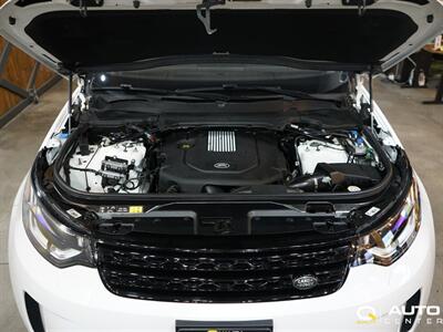 2020 Land Rover Discovery HSE Luxury   - Photo 10 - Lynnwood, WA 98036