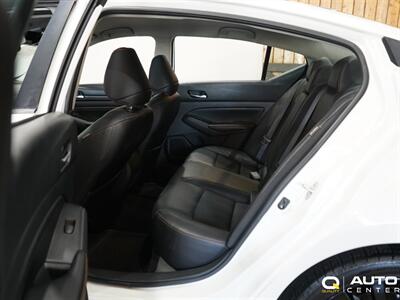2019 Nissan Altima 2.5 SR   - Photo 27 - Lynnwood, WA 98036