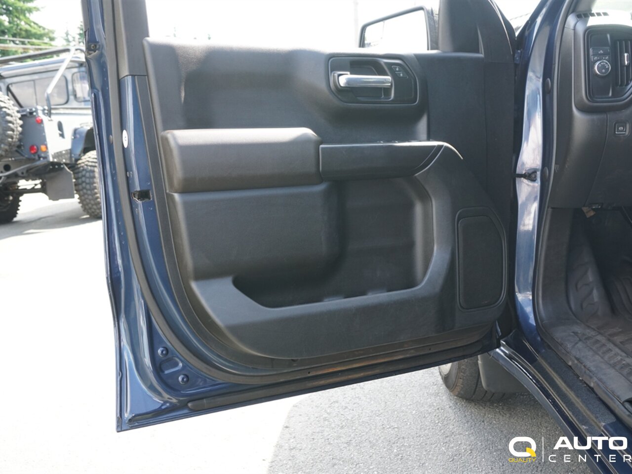 2021 Chevrolet Silverado 1500 WT - Photo 11 - Lynnwood, WA 98036