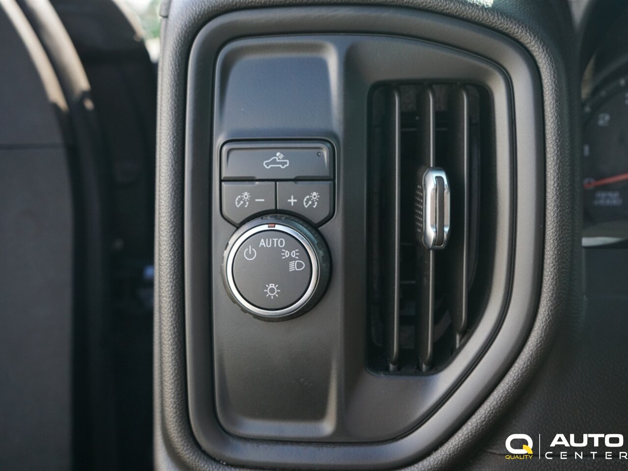 2021 Chevrolet Silverado 1500 WT - Photo 22 - Lynnwood, WA 98036