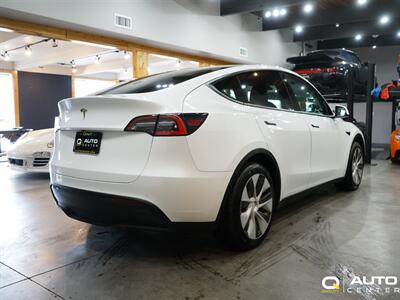 2021 Tesla Model Y Standard Range   - Photo 4 - Lynnwood, WA 98036