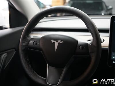 2021 Tesla Model Y Standard Range   - Photo 14 - Lynnwood, WA 98036