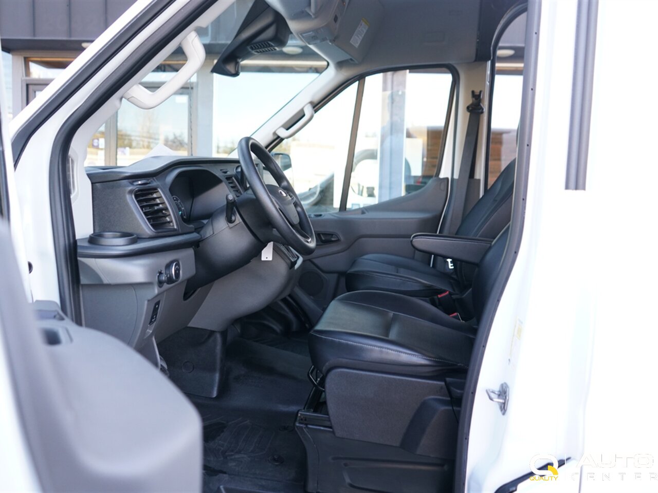 2024 Ford Transit - Photo 15 - Lynnwood, WA 98036