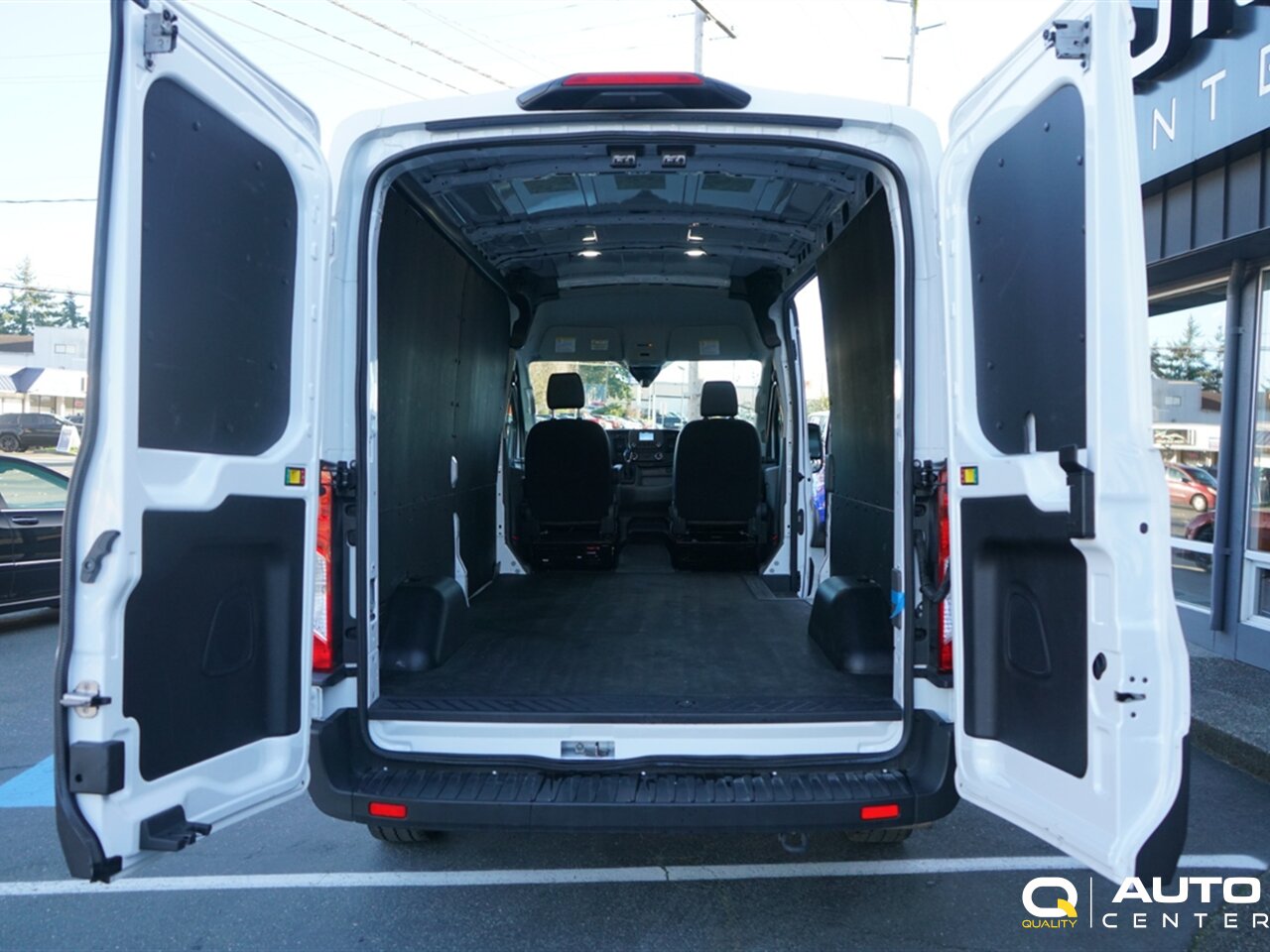 2024 Ford Transit - Photo 9 - Lynnwood, WA 98036
