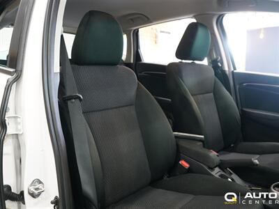 2019 Honda Fit LX   - Photo 16 - Lynnwood, WA 98036
