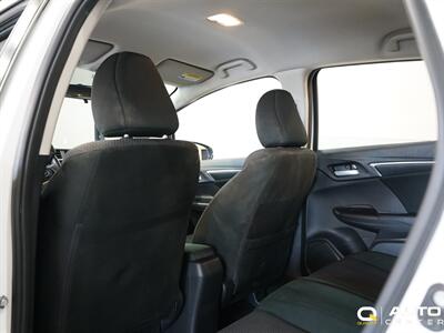 2019 Honda Fit LX   - Photo 39 - Lynnwood, WA 98036