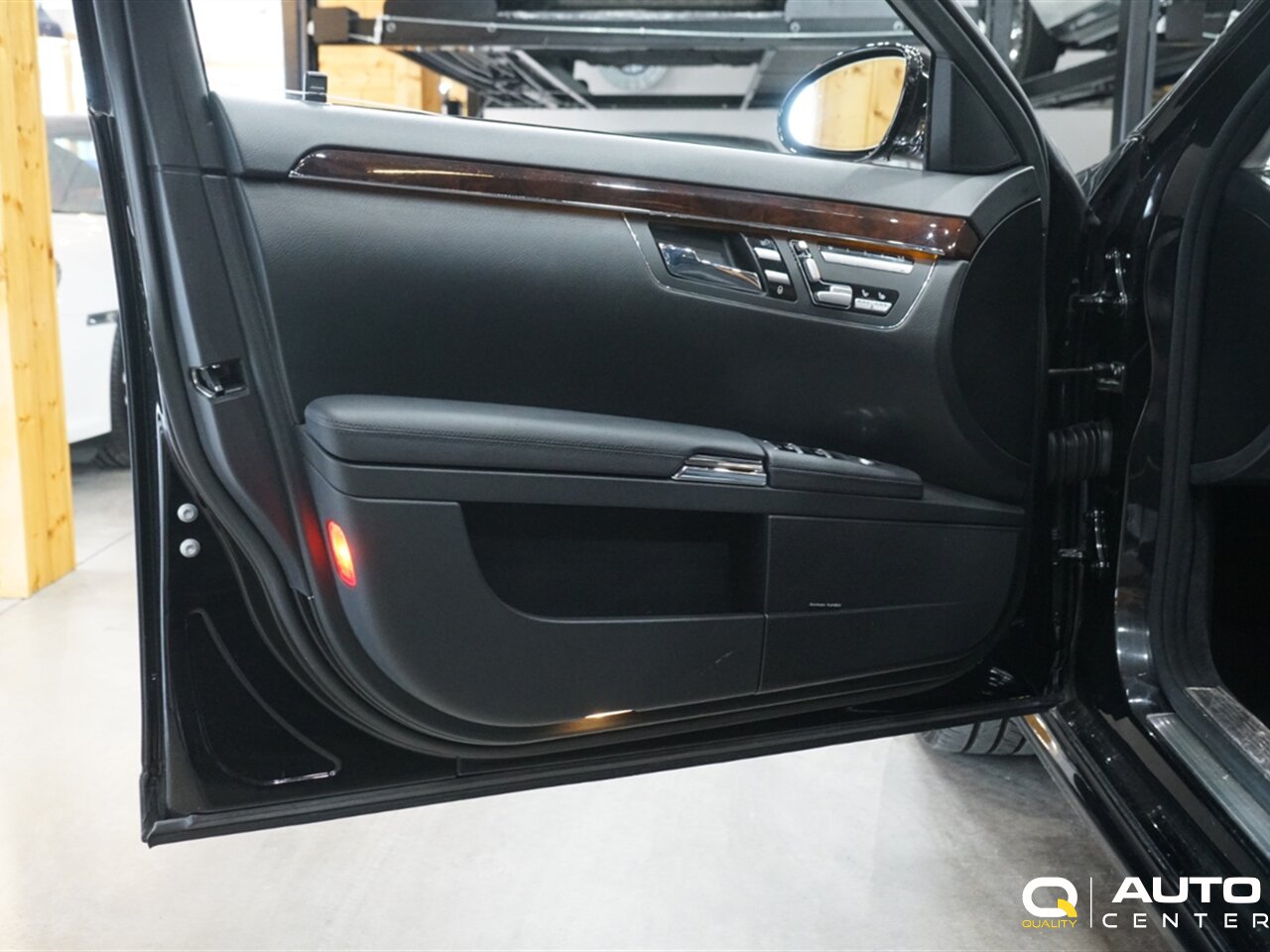 2009 Mercedes-Benz S 550 4MATIC® - Photo 15 - Lynnwood, WA 98036