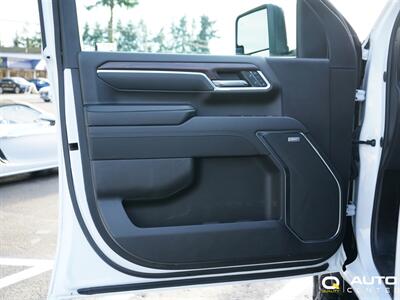 2024 GMC Sierra 3500HD SLT   - Photo 14 - Lynnwood, WA 98036