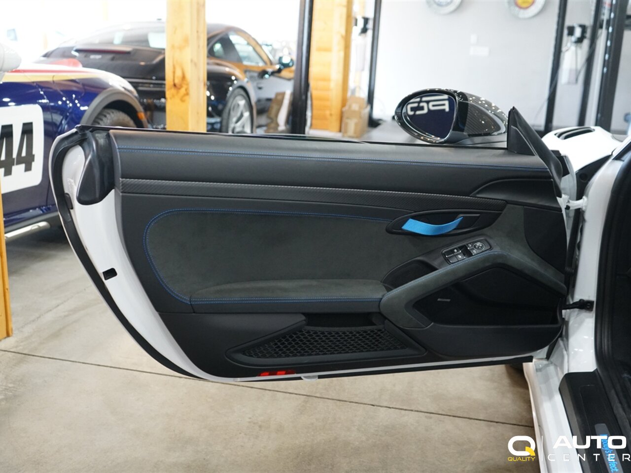 2023 Porsche 718 Cayman GT4 RS - Photo 18 - Lynnwood, WA 98036