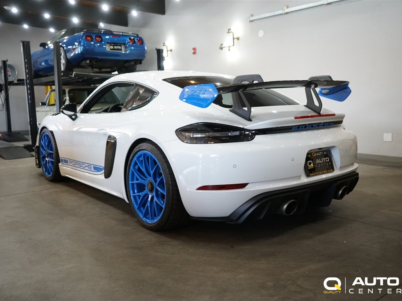 2023 Porsche 718 Cayman GT4 RS - Photo 8 - Lynnwood, WA 98036