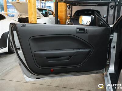 2005 Ford Mustang GT Premium   - Photo 9 - Lynnwood, WA 98036