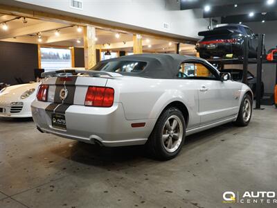 2005 Ford Mustang GT Premium   - Photo 4 - Lynnwood, WA 98036