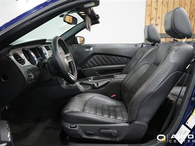 2011 Ford Mustang V6 Premium   - Photo 13 - Lynnwood, WA 98036