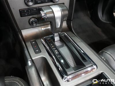 2011 Ford Mustang V6 Premium   - Photo 25 - Lynnwood, WA 98036