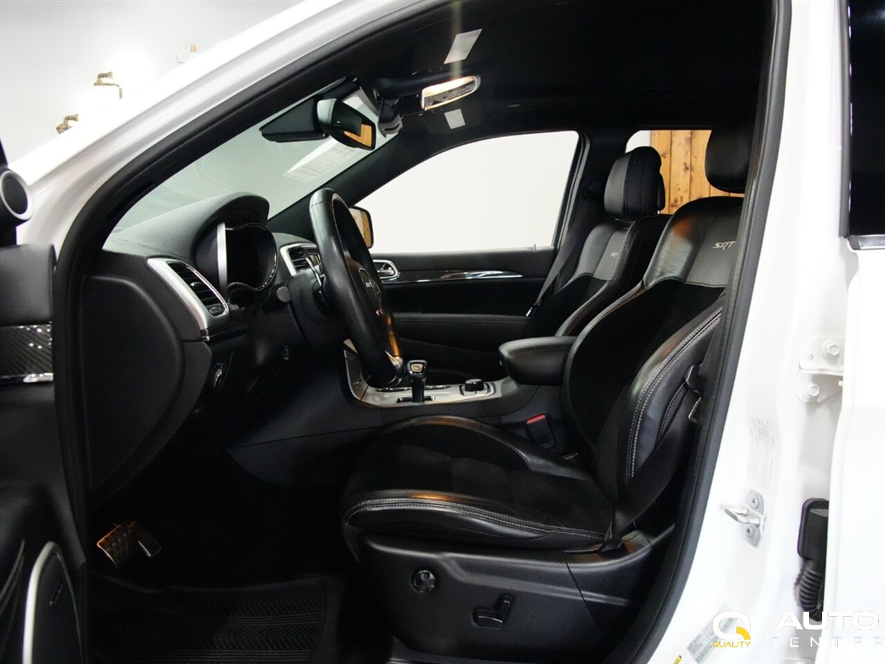 2015 Jeep Grand Cherokee SRT - Photo 25 - Lynnwood, WA 98036