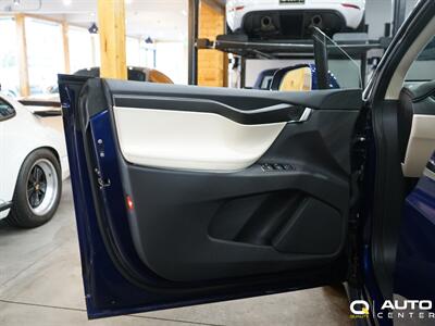 2019 Tesla Model X 75D   - Photo 10 - Lynnwood, WA 98036