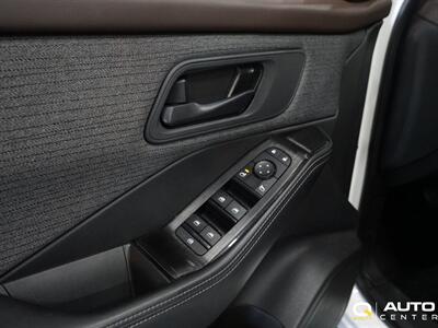 2022 Nissan Rogue S   - Photo 10 - Lynnwood, WA 98036