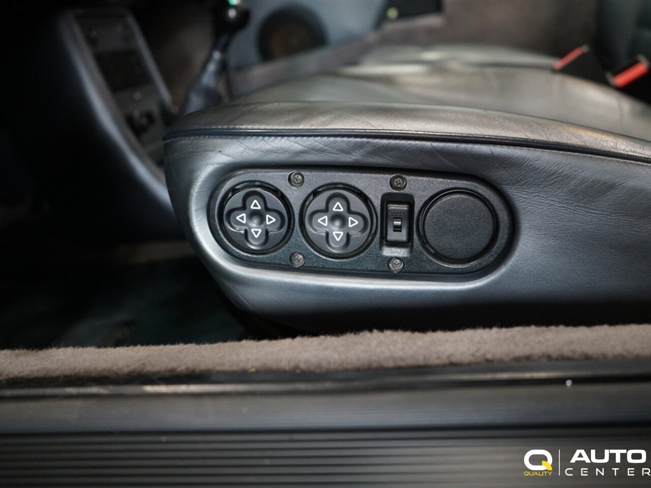 1989 Porsche 911 Carrera - Photo 17 - Lynnwood, WA 98036