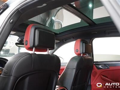 2017 Porsche Macan GTS   - Photo 41 - Lynnwood, WA 98036
