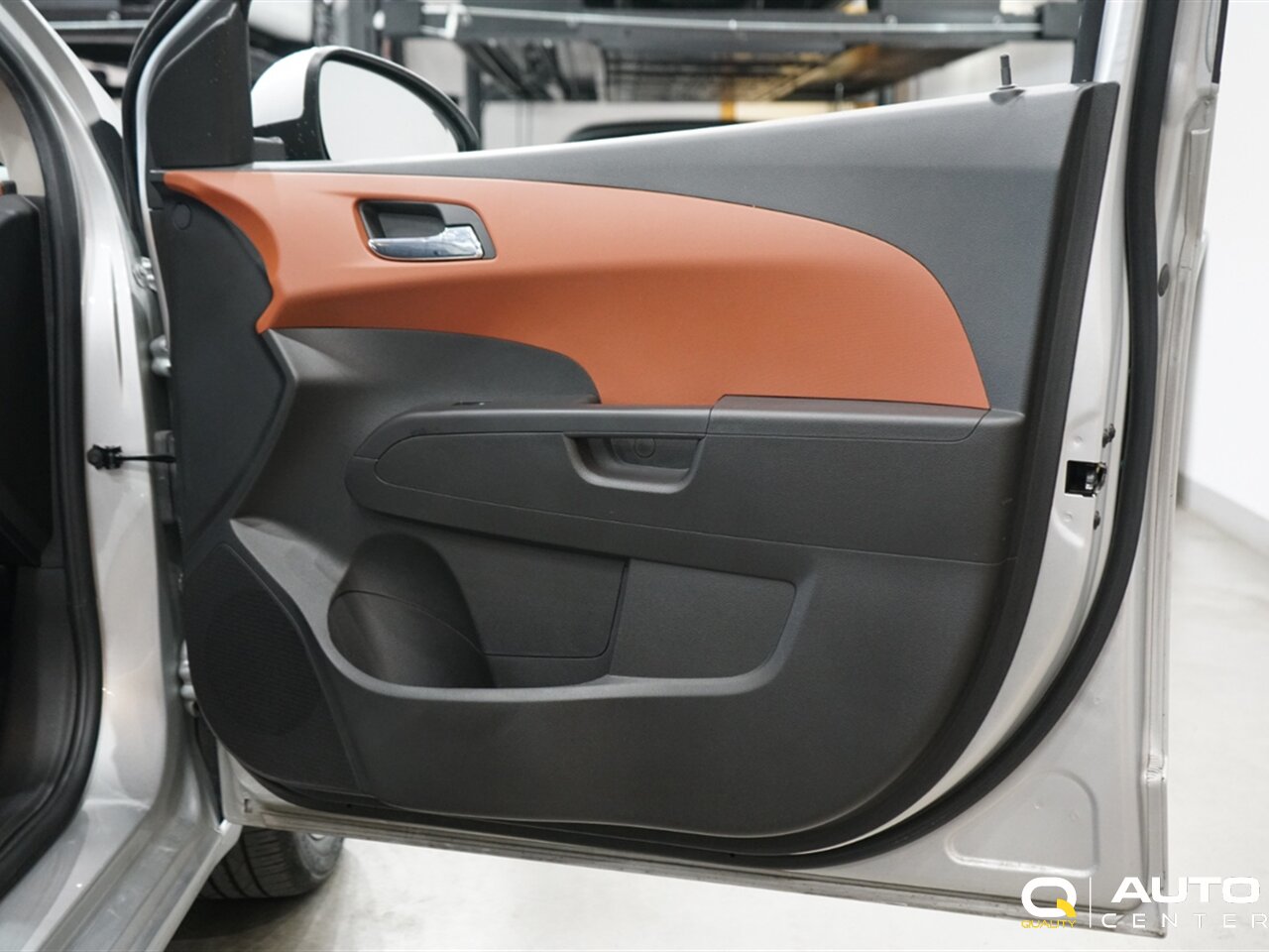 2013 Chevrolet Sonic LTZ - Photo 14 - Lynnwood, WA 98036
