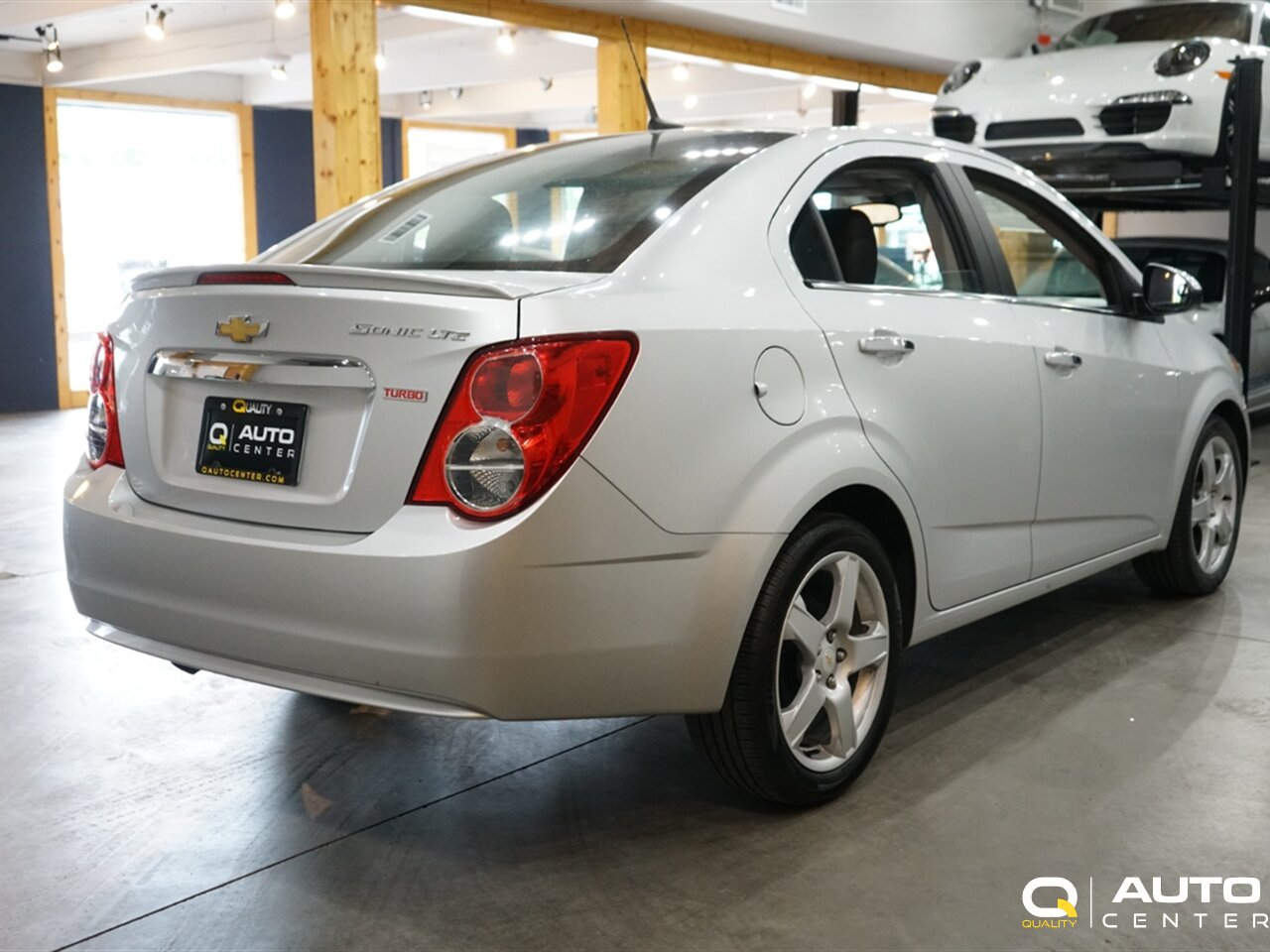 2013 Chevrolet Sonic LTZ - Photo 4 - Lynnwood, WA 98036