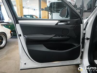 2015 BMW X4 xDrive28i   - Photo 11 - Lynnwood, WA 98036