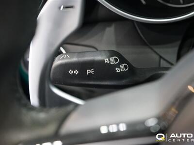 2021 Alfa Romeo Giulia Quadrifoglio   - Photo 38 - Lynnwood, WA 98036
