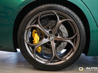 2021 Alfa Romeo Giulia Quadrifoglio   - Photo 12 - Lynnwood, WA 98036