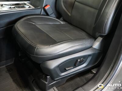 2022 Ford Explorer Limited   - Photo 15 - Lynnwood, WA 98036