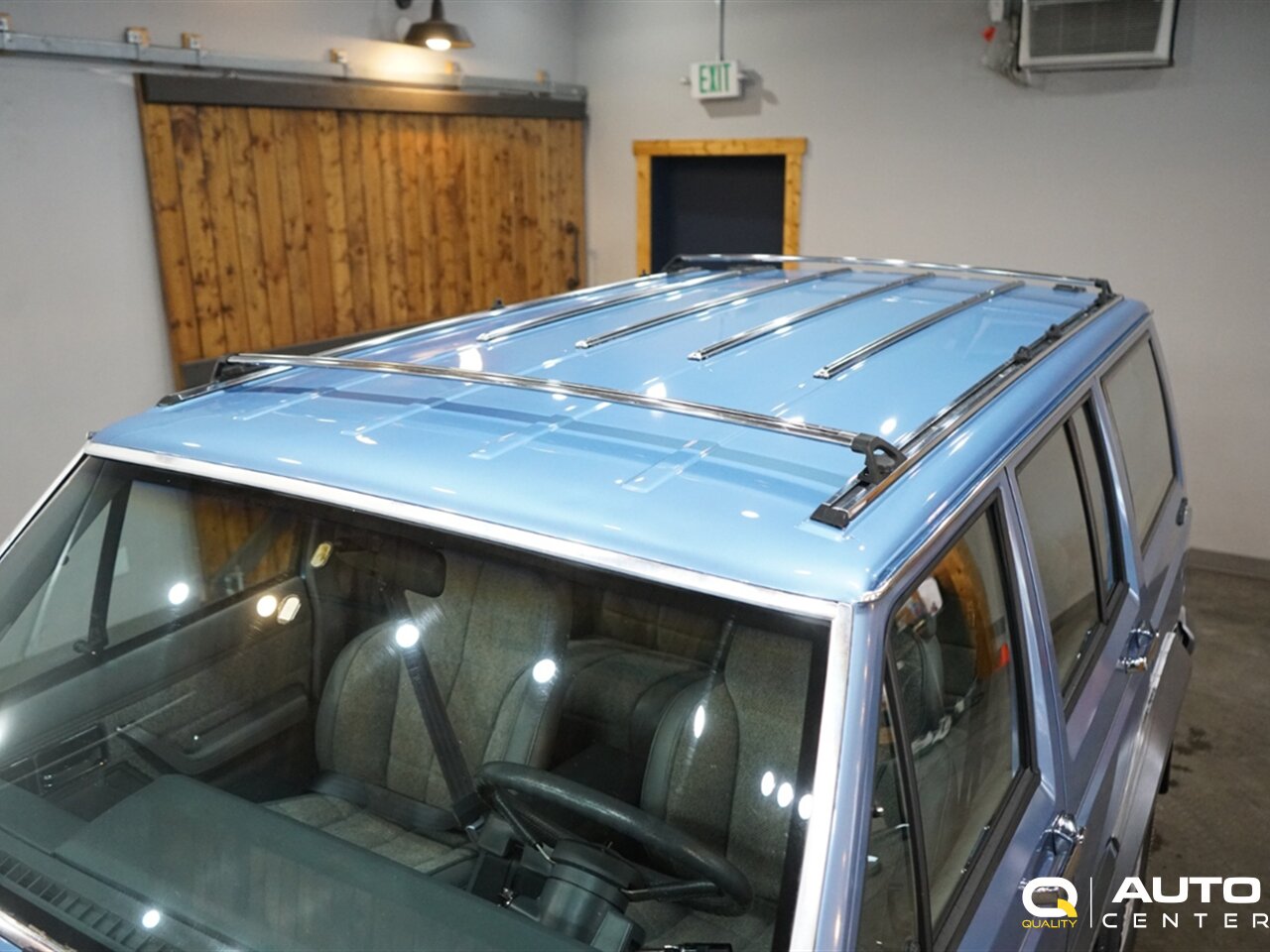 1989 Jeep Cherokee Laredo - Photo 15 - Lynnwood, WA 98036