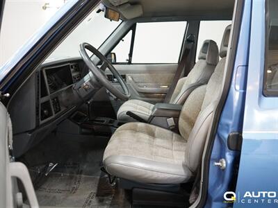 1989 Jeep Cherokee Laredo - Photo 24 - Lynnwood, WA 98036