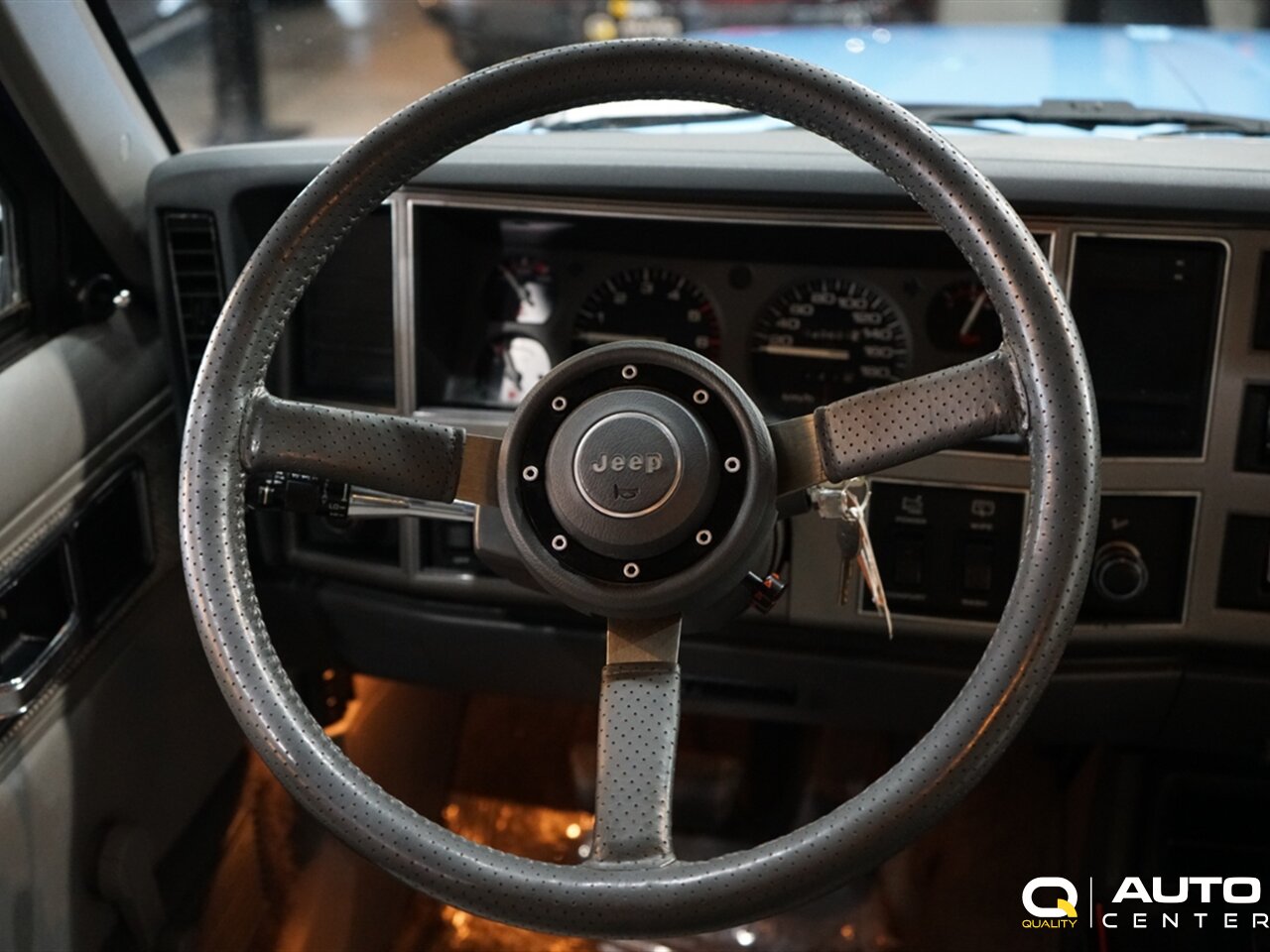1989 Jeep Cherokee Laredo - Photo 26 - Lynnwood, WA 98036
