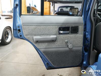 1989 Jeep Cherokee Laredo - Photo 41 - Lynnwood, WA 98036