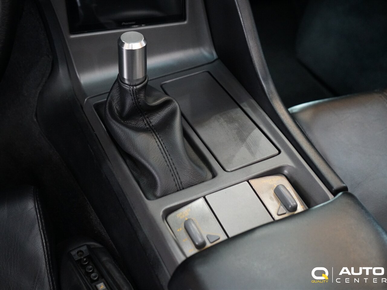 1991 Chevrolet Corvette - Photo 28 - Lynnwood, WA 98036