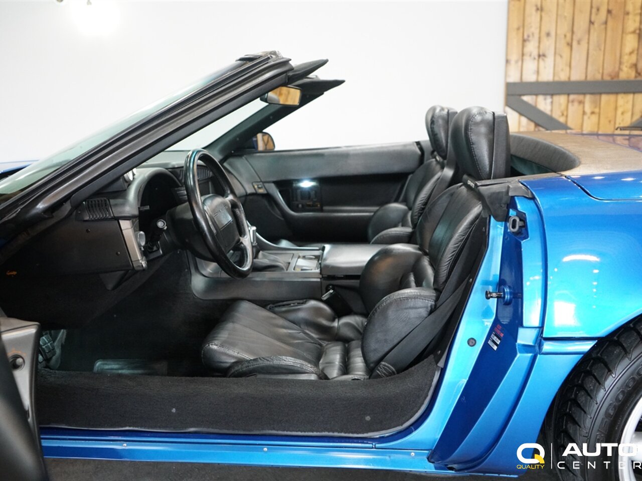 1991 Chevrolet Corvette - Photo 22 - Lynnwood, WA 98036
