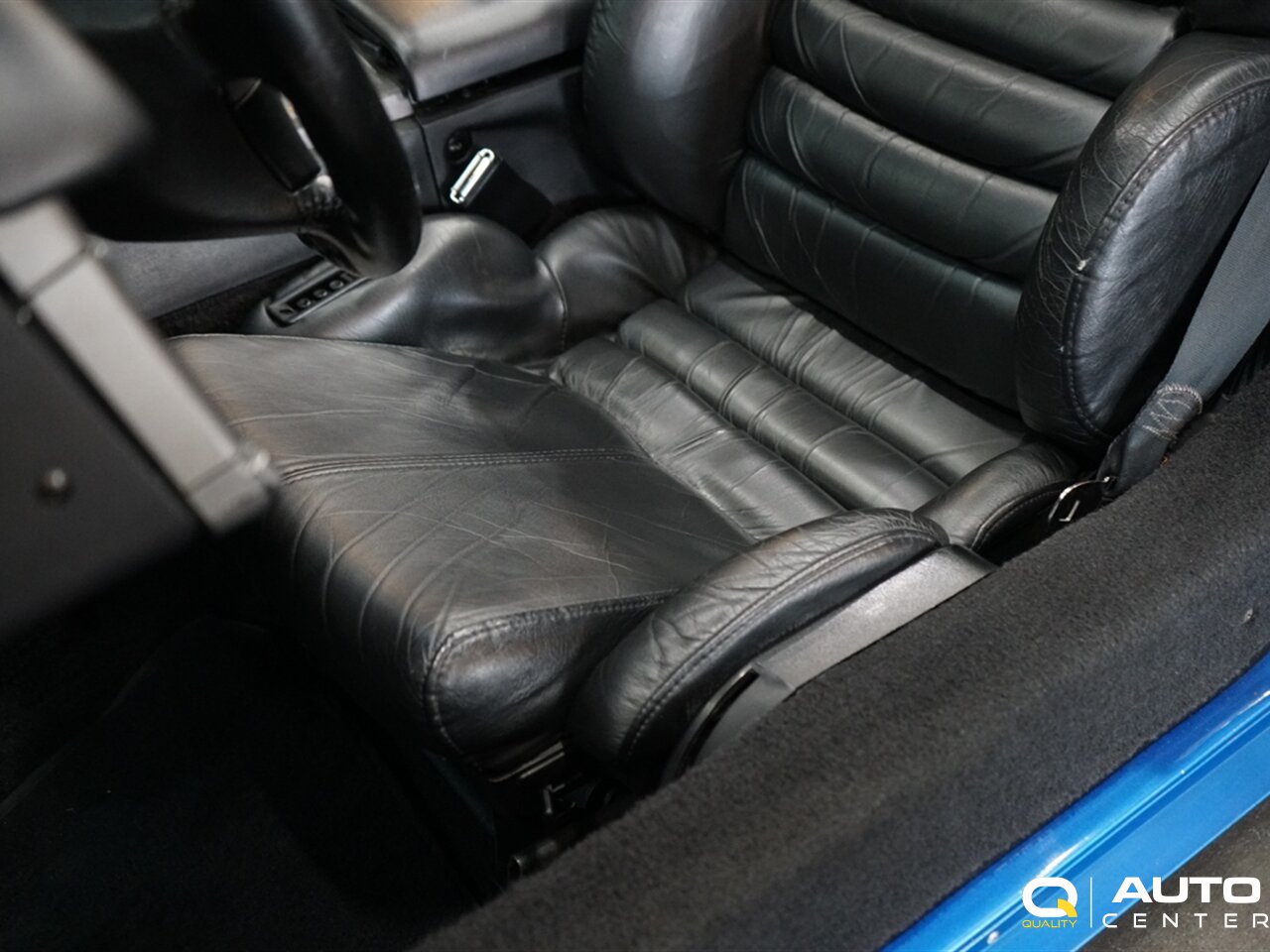 1991 Chevrolet Corvette - Photo 21 - Lynnwood, WA 98036