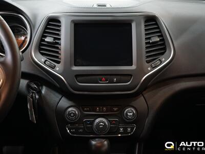 2022 Jeep Cherokee X   - Photo 21 - Lynnwood, WA 98036