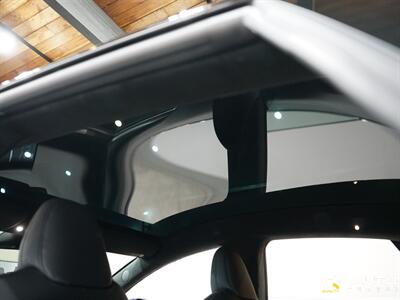 2022 Tesla Model S Plaid   - Photo 27 - Lynnwood, WA 98036