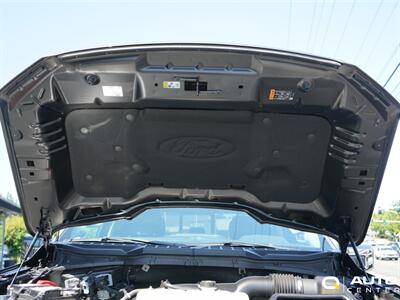 2022 Ford F-150 Lariat   - Photo 11 - Lynnwood, WA 98036