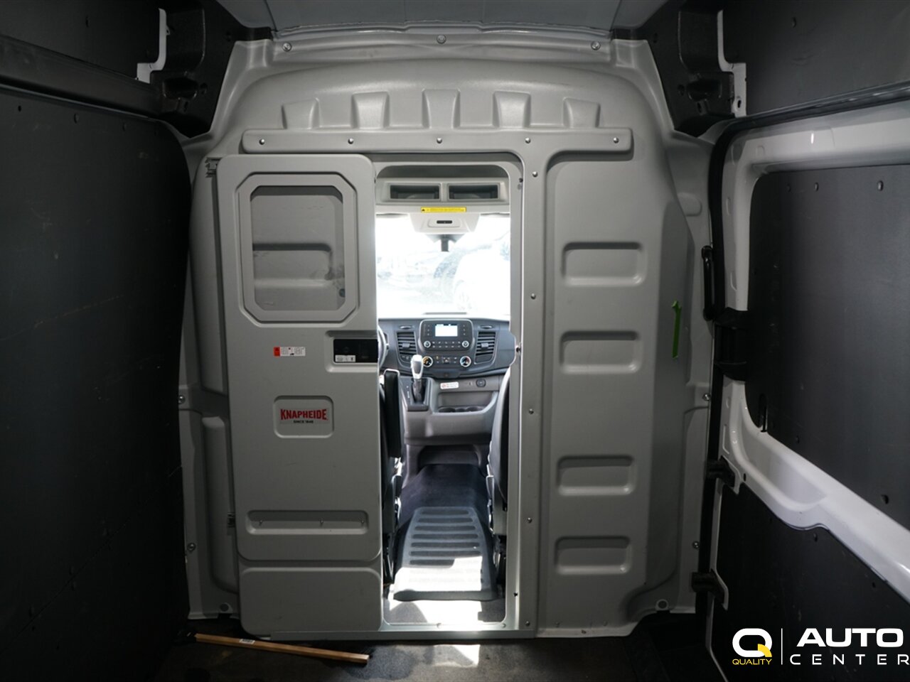 2024 Ford Transit - Photo 16 - Lynnwood, WA 98036