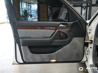 1995 Mercedes-Benz S 420 Base   - Photo 10 - Lynnwood, WA 98036
