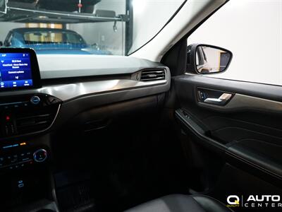 2022 Ford Escape Hybrid Titanium   - Photo 25 - Lynnwood, WA 98036