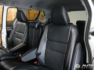 2018 Toyota Sienna SE Premium 8 Passenger   - Photo 36 - Lynnwood, WA 98036