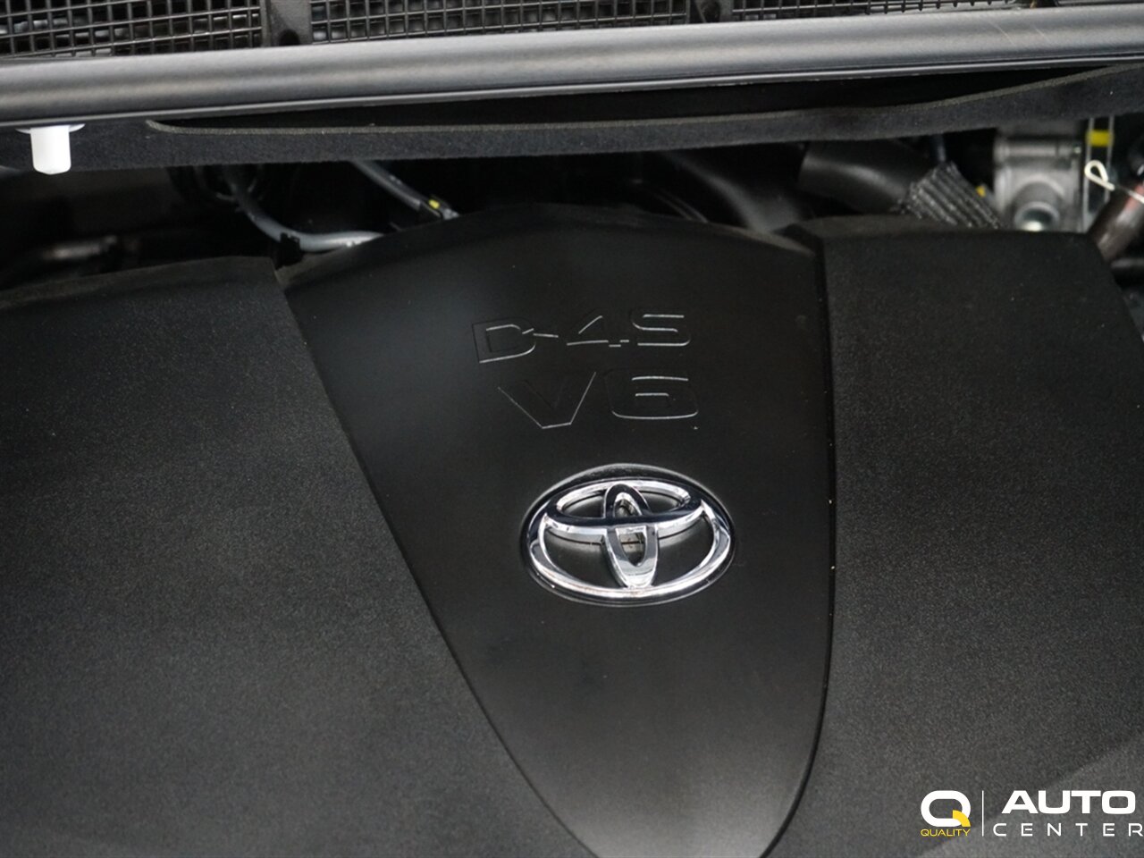 2018 Toyota Sienna SE Premium 8 Passenger - Photo 10 - Lynnwood, WA 98036