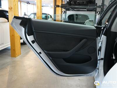 2021 Tesla Model 3 Performance   - Photo 23 - Lynnwood, WA 98036