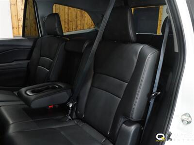 2020 Honda Pilot Touring 8 Passenger   - Photo 44 - Lynnwood, WA 98036