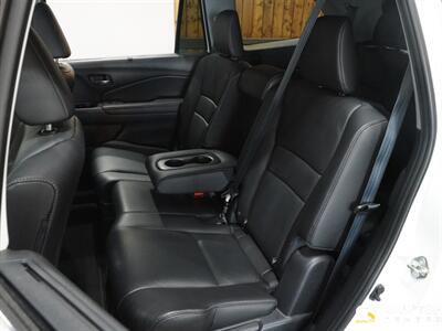 2020 Honda Pilot Touring 8 Passenger   - Photo 43 - Lynnwood, WA 98036