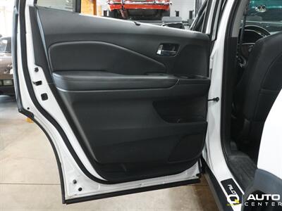 2020 Honda Pilot Touring 8 Passenger   - Photo 18 - Lynnwood, WA 98036