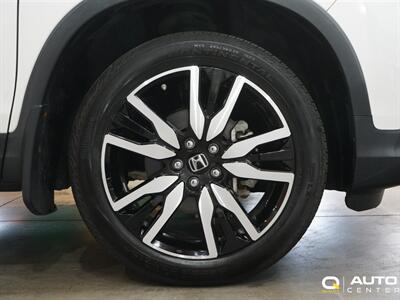 2020 Honda Pilot Touring 8 Passenger   - Photo 12 - Lynnwood, WA 98036